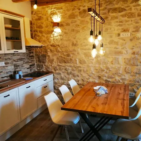Apartments Dalmatian Stone House Turanj Exterior photo