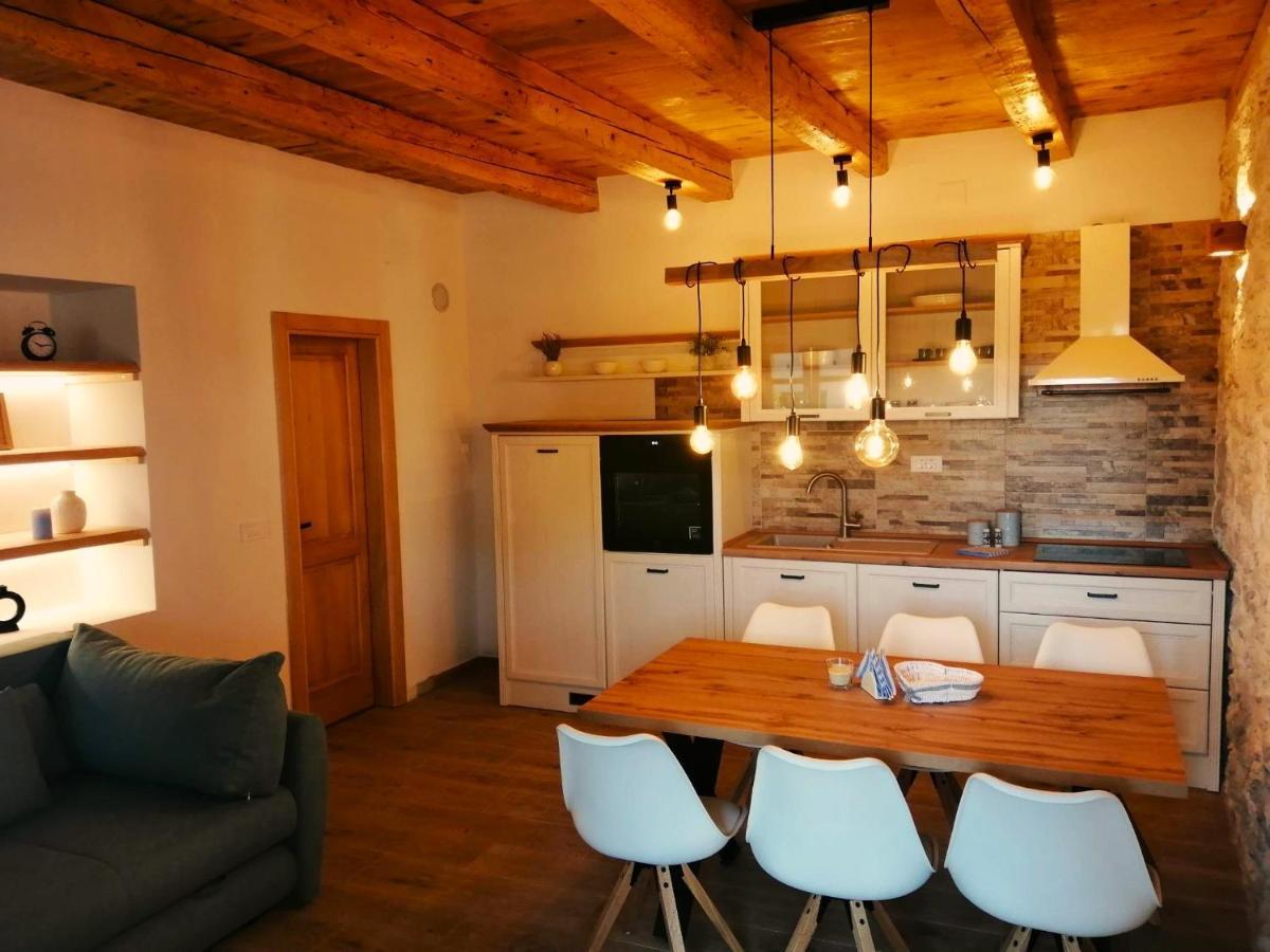 Dalmatian Stone House Apartment Turanj