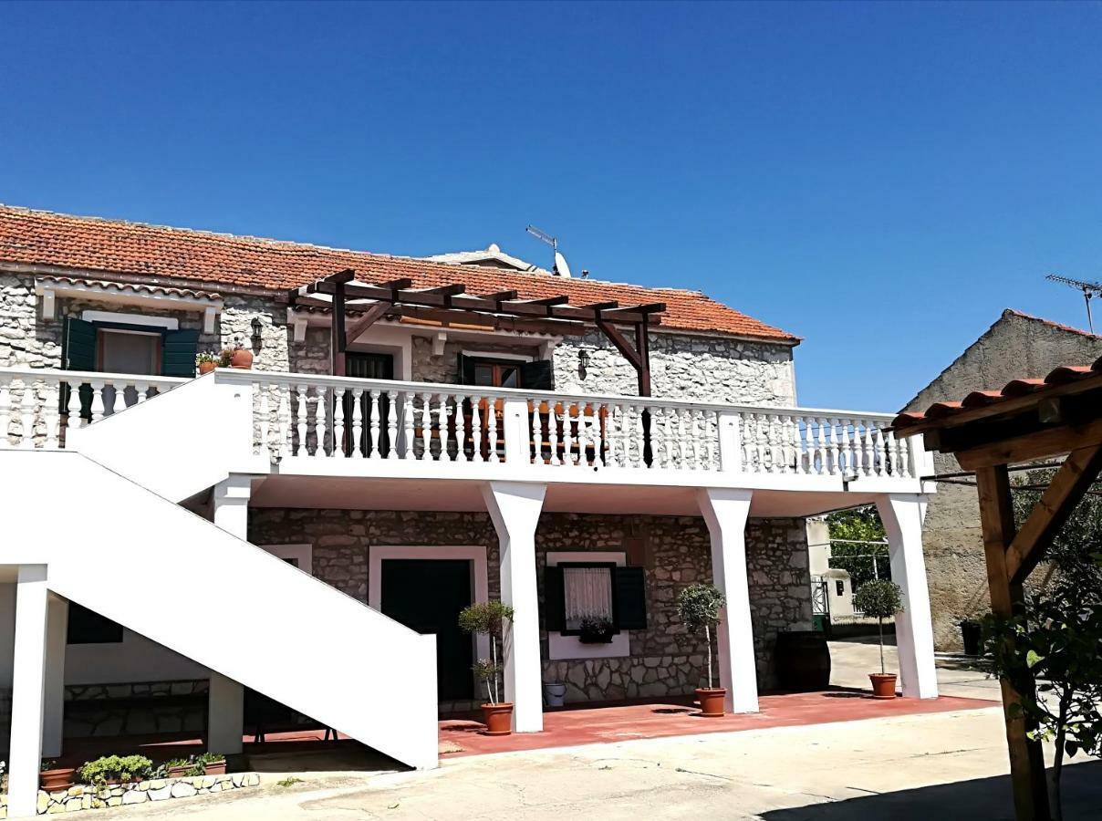 Dalmatian Stone House Turanj